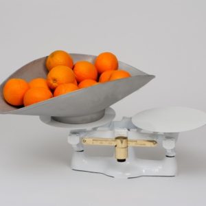 1402 KB kilo w 431 A scoop and oranges